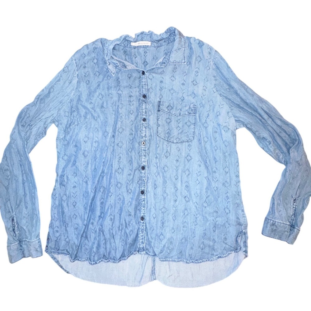 Maurices Blue Chambray Southwestern Print Button Down Shirt Plus Size 3 3X - Picture 2 of 7
